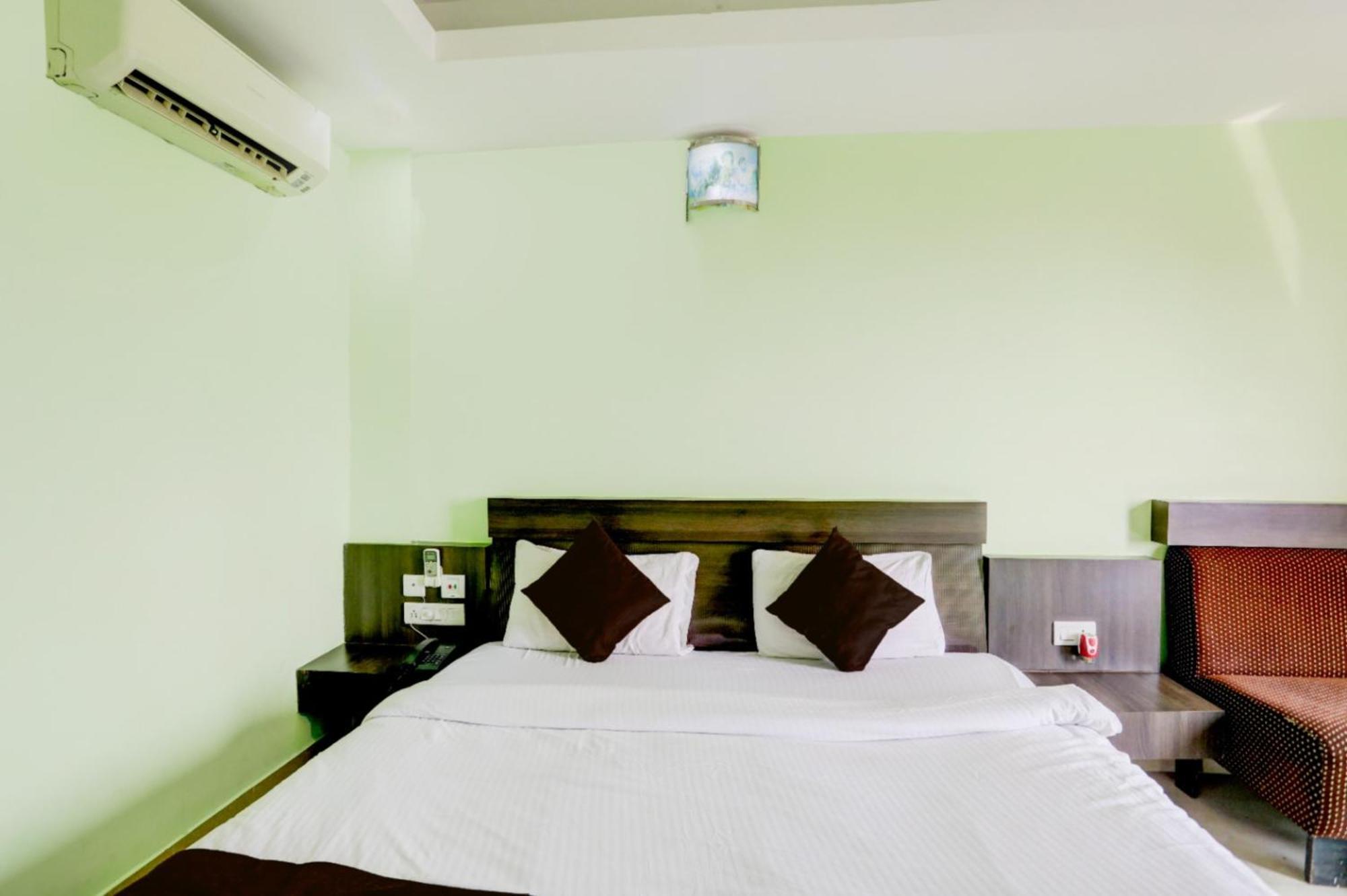 Deep Ganga Inn Near Sea Beach By Morservices Puri Εξωτερικό φωτογραφία