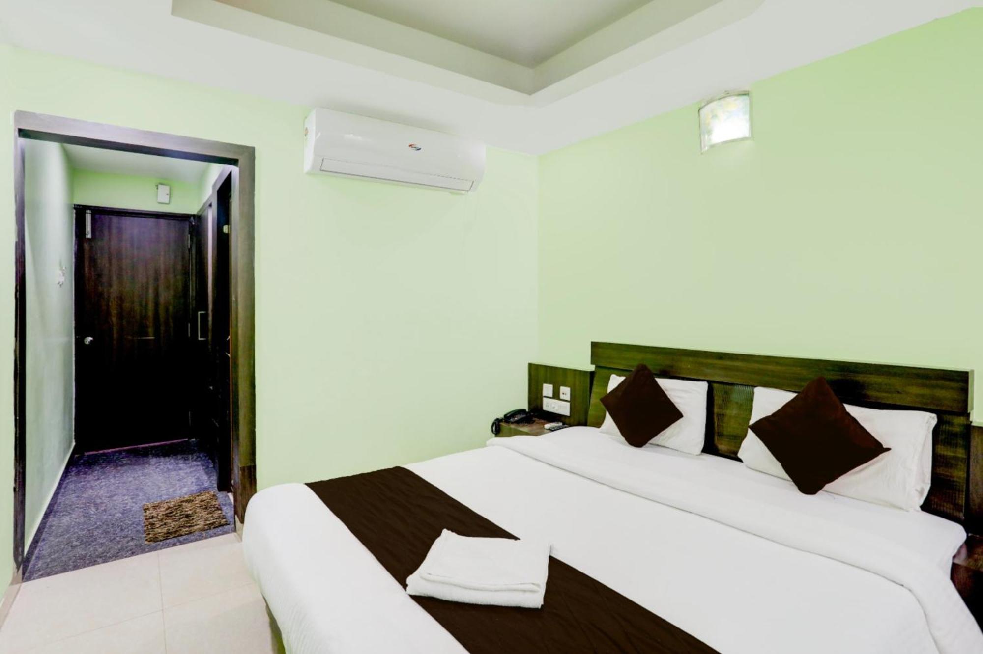 Deep Ganga Inn Near Sea Beach By Morservices Puri Εξωτερικό φωτογραφία