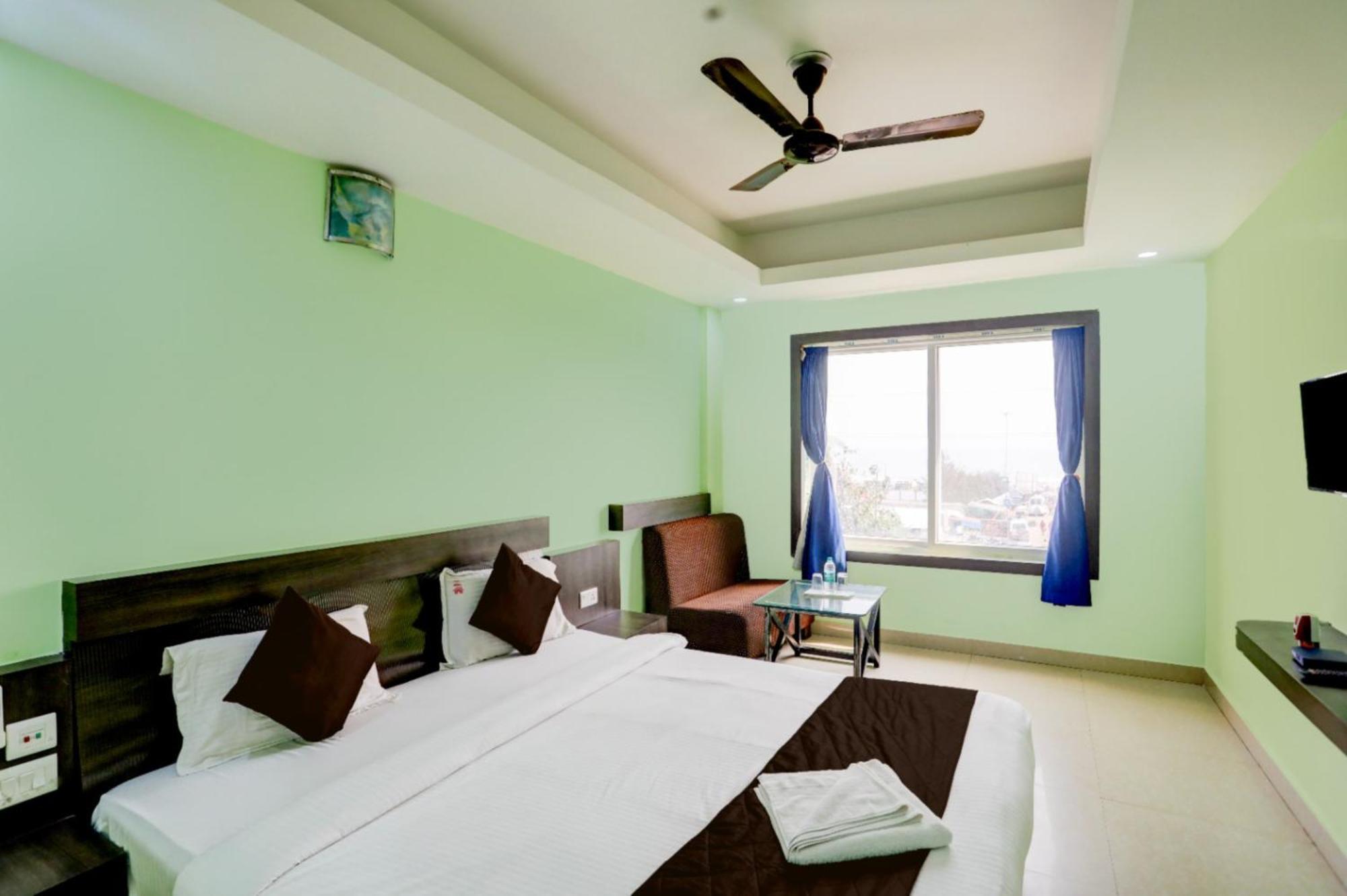 Deep Ganga Inn Near Sea Beach By Morservices Puri Εξωτερικό φωτογραφία